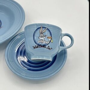 VTG Homer Laughlin Fiesta Bugs Bunny Warner Brothers Cup Saucer Plate Set 1994